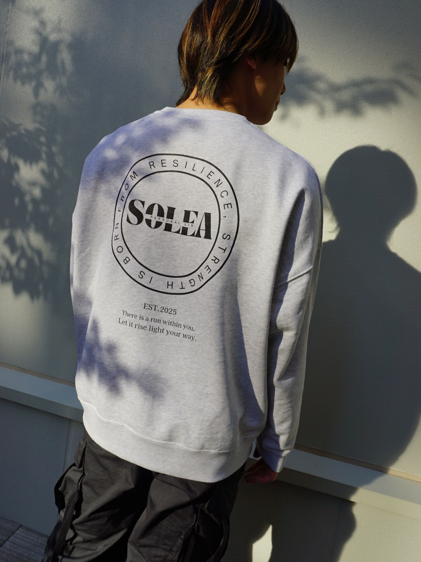 【SOLEA オリジナルトレーナー発売】